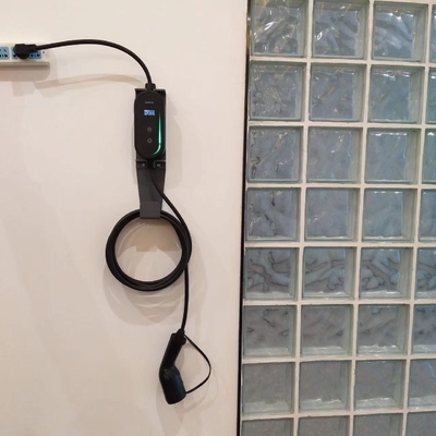 شراء 7.4kW 32A Portable EV Charger with IP67 & Delay Charging التصنيع عبر الإنترنت