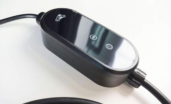 سعر جيد CE 3kW Portable EV Charger 16A IP67 with 5m Cable الانترنت