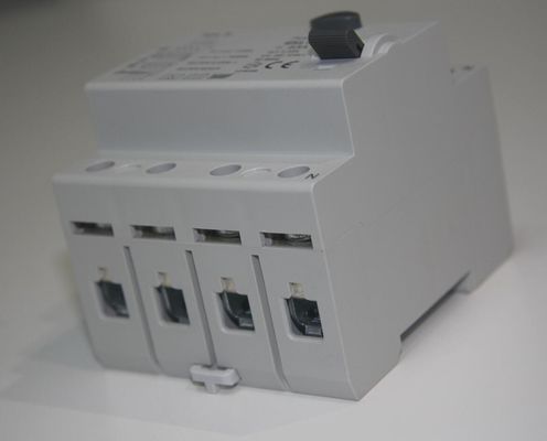 سعر جيد 40A RCD قواطع دوائر الانترنت